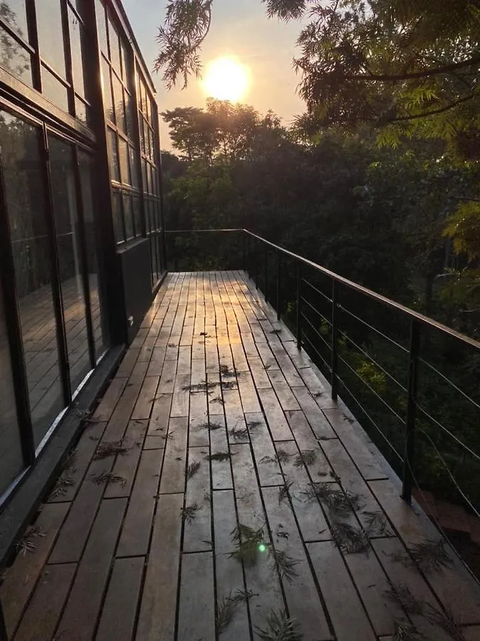 The River Bank, Jinja Villa