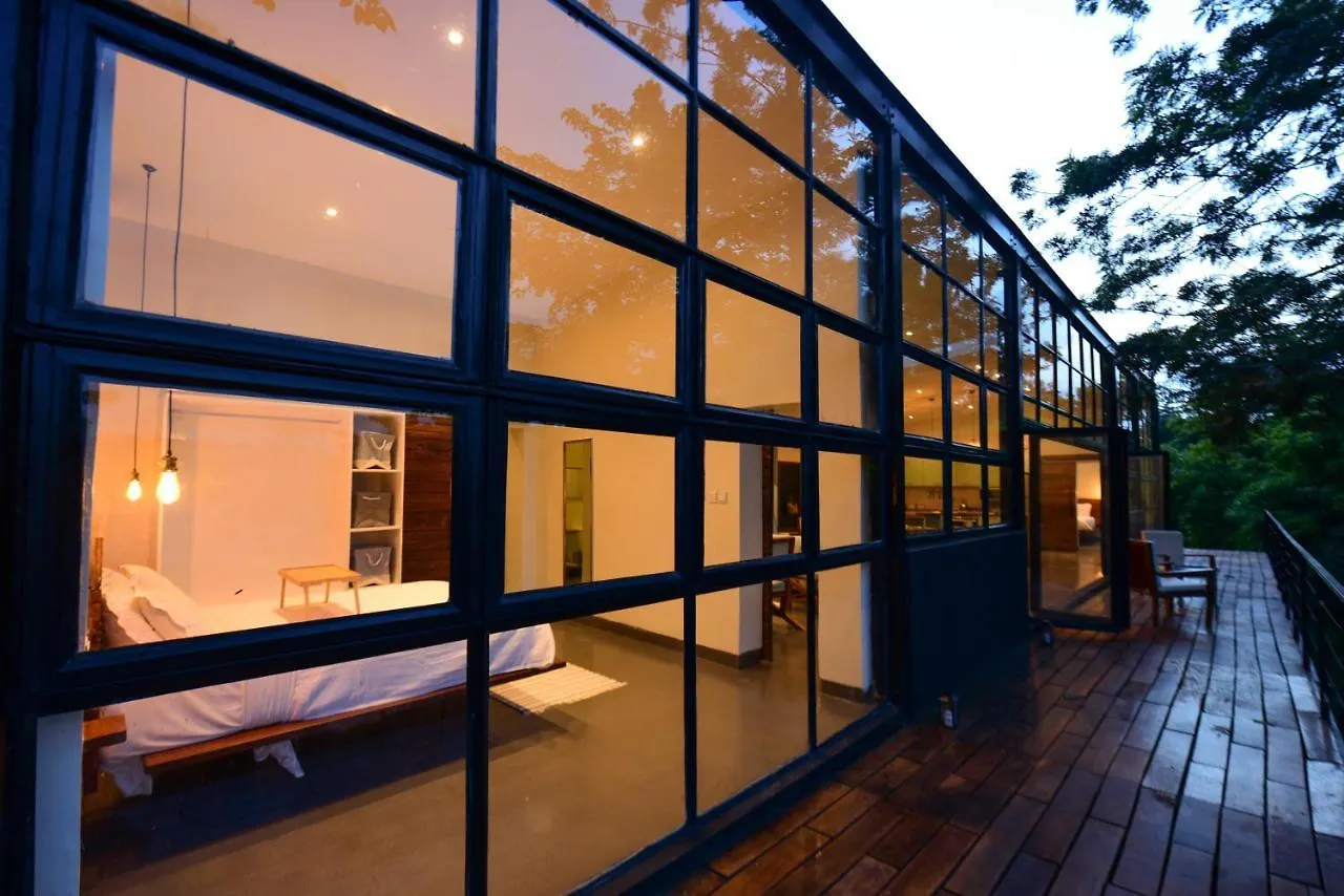 The River Bank, Jinja Villa