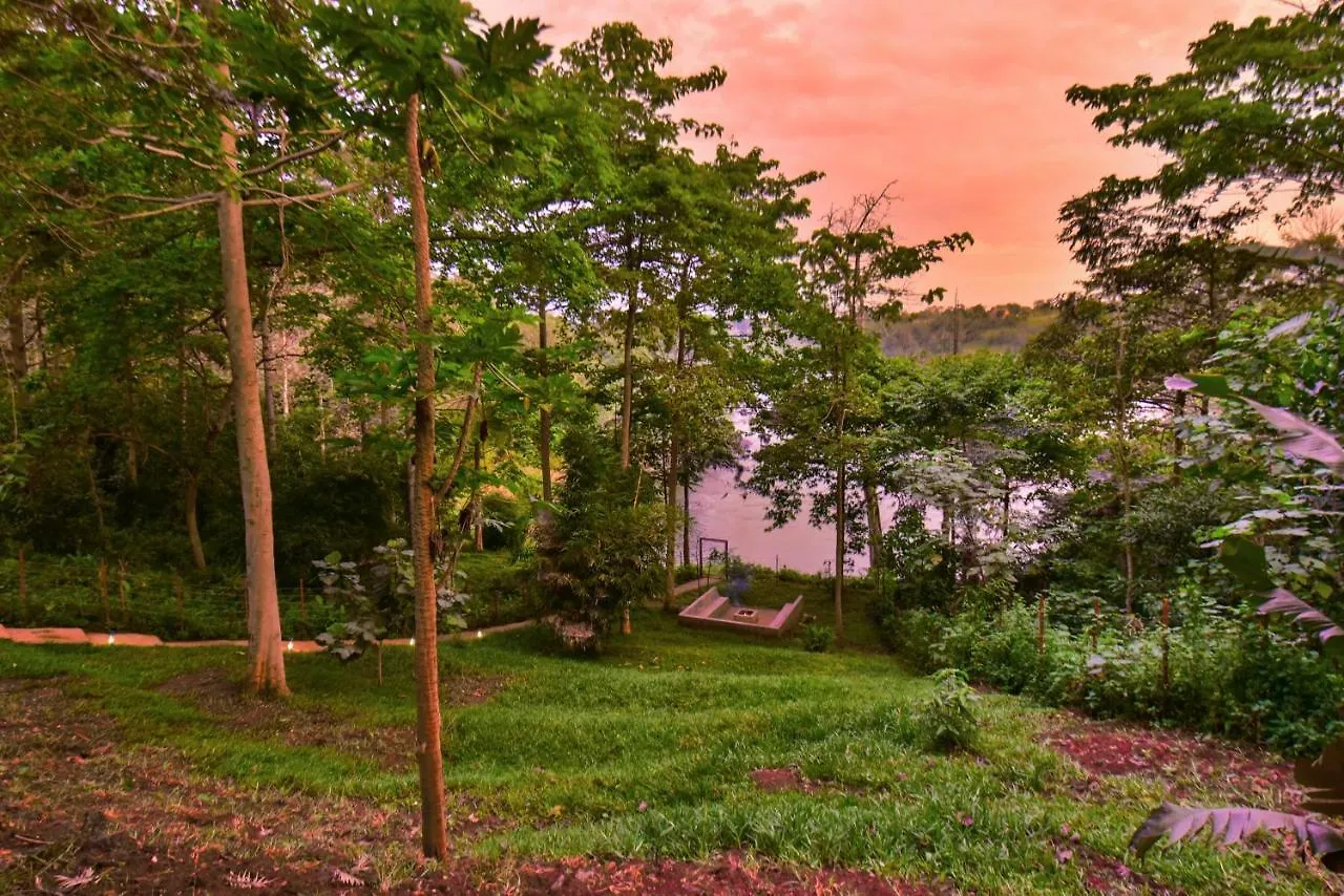 The River Bank, Jinja Villa