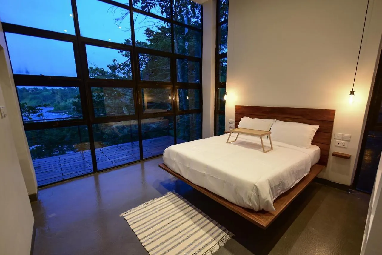 The River Bank, Jinja Villa 0*,