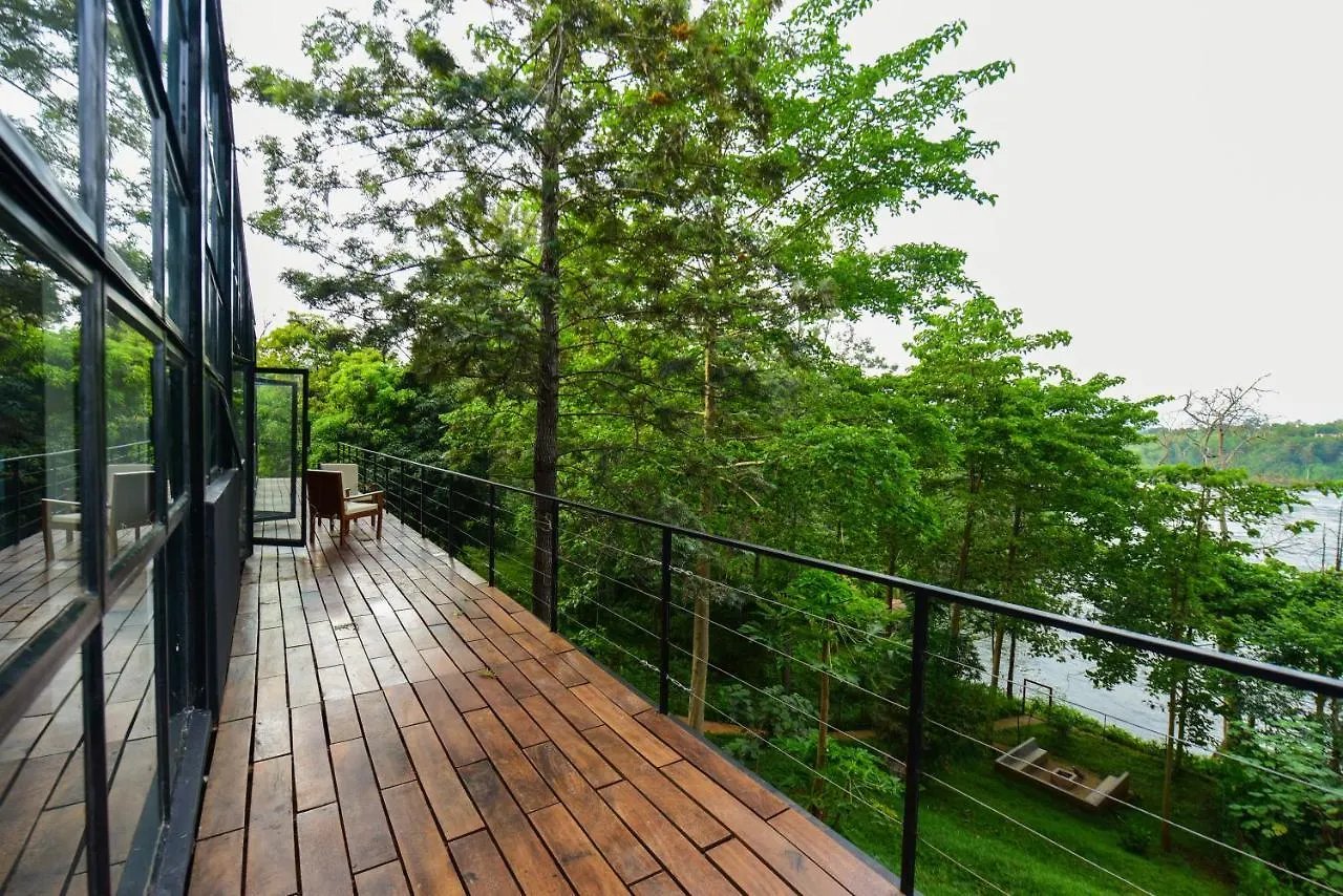 The River Bank, Jinja Villa