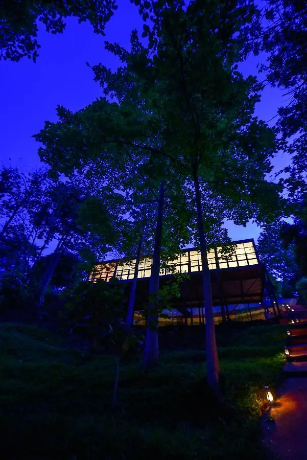 The River Bank, Jinja Villa
