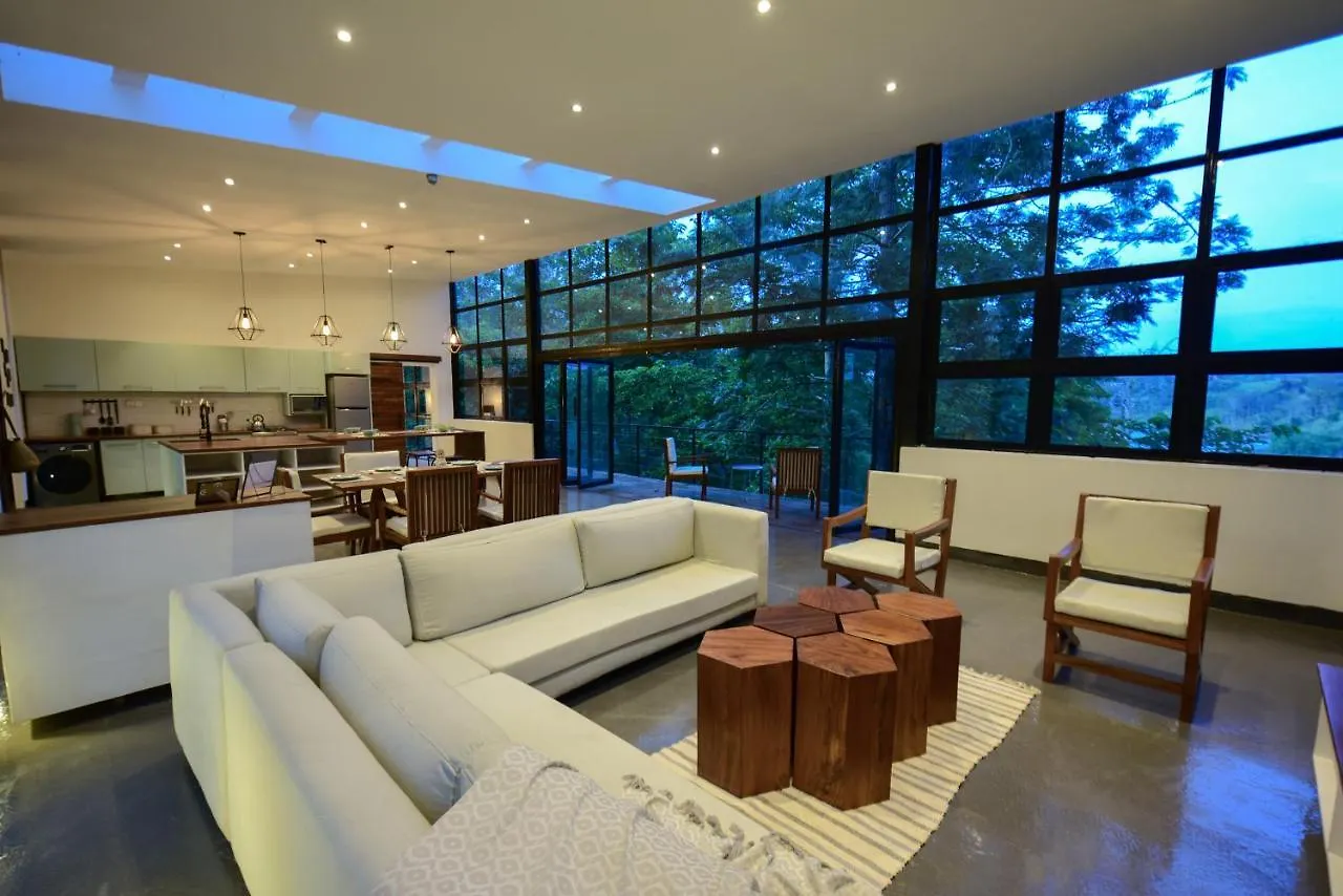 The River Bank, Jinja Villa