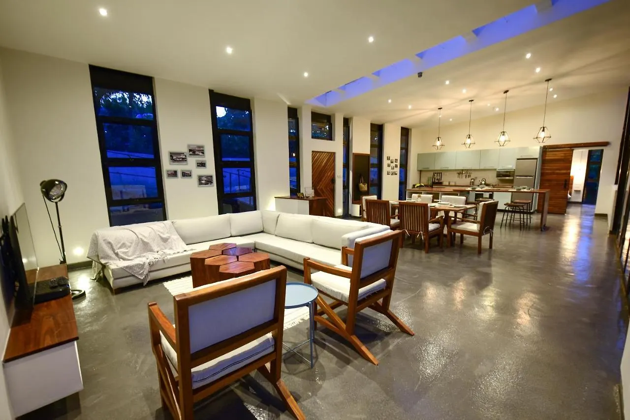 The River Bank, Jinja Villa